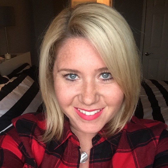 Meet your Posher, Posh - Picture 1 of 1